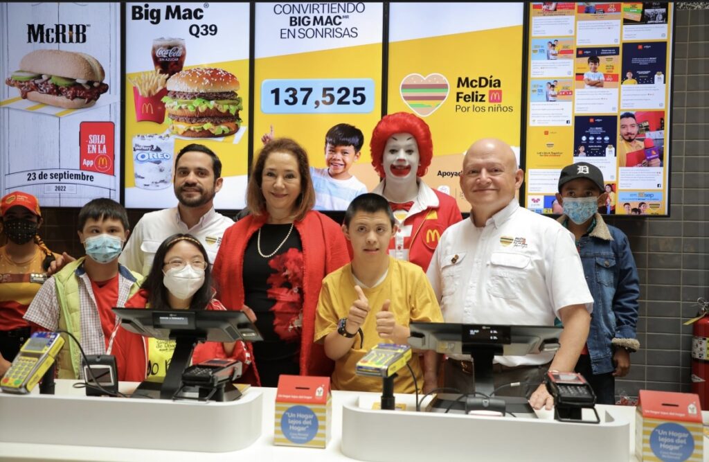 McDíaFeliz2022